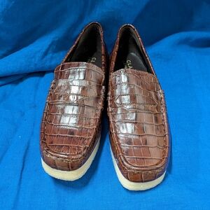 Clark's Brown Wallaby Crocodile Pattern Loafers. Never Worn.